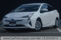 toyota prius 2017 -TOYOTA--Prius DAA-ZVW55--ZVW55-8052258---TOYOTA--Prius DAA-ZVW55--ZVW55-8052258-