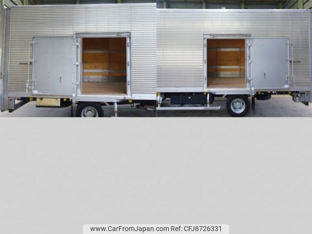 isuzu forward 2013 CFJ8726331 image 2