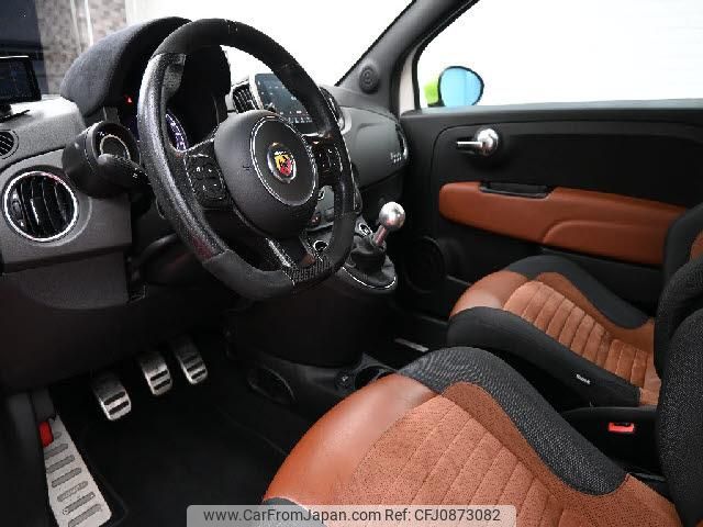 abarth 595 2022 quick_quick_3BA-31214T_ZFABF13H9NJF94033 image 2