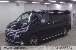 toyota granace 2022 CFJ1836734