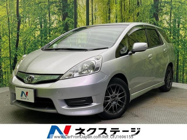honda fit-shuttle-hybrid 2011 CFJ1696155 image 1