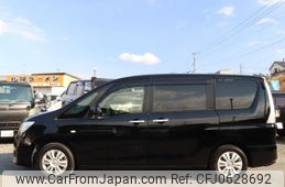 nissan serena 2012 GOO_JP_700080374330250110001