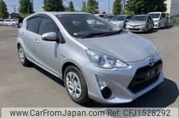 toyota aqua 2017 CFJ1528292