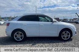 audi q3 2015 NIKYO_CP72711