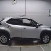 toyota yaris-cross 2021 CFJ1879283 image 4