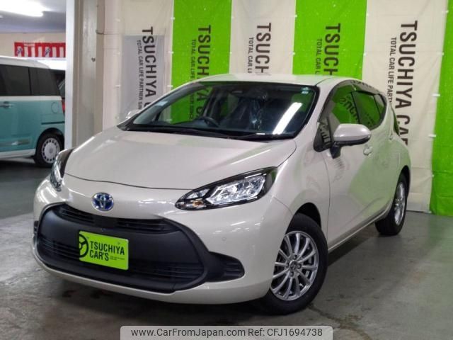 toyota aqua 2022 CFJ1694738 image 1