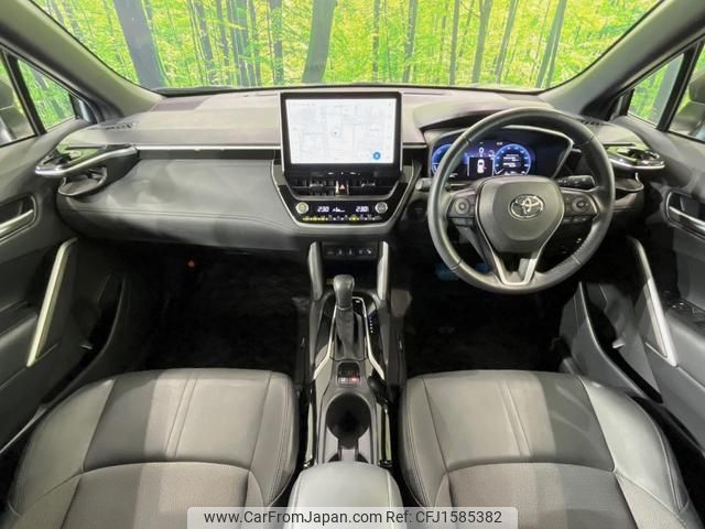 toyota corolla-cross 2023 CFJ1585382 image 2