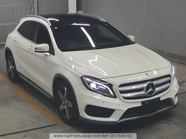 mercedes-benz gla-class 2015 CFJ1646702 image 1