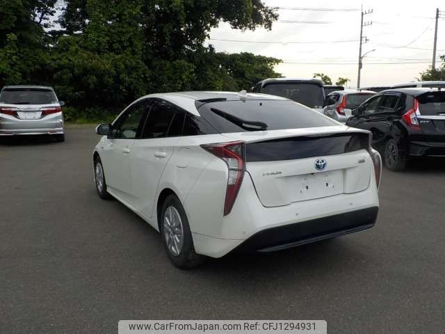 toyota prius 2017 CFJ1294931 image 2