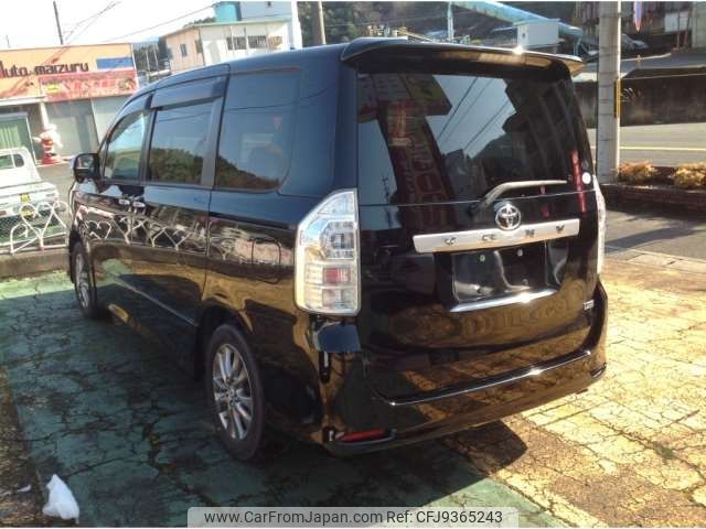 toyota voxy 2010 -TOYOTA--Voxy DBA-ZRR70W--ZRR70-0387008---TOYOTA--Voxy DBA-ZRR70W--ZRR70-0387008- image 2