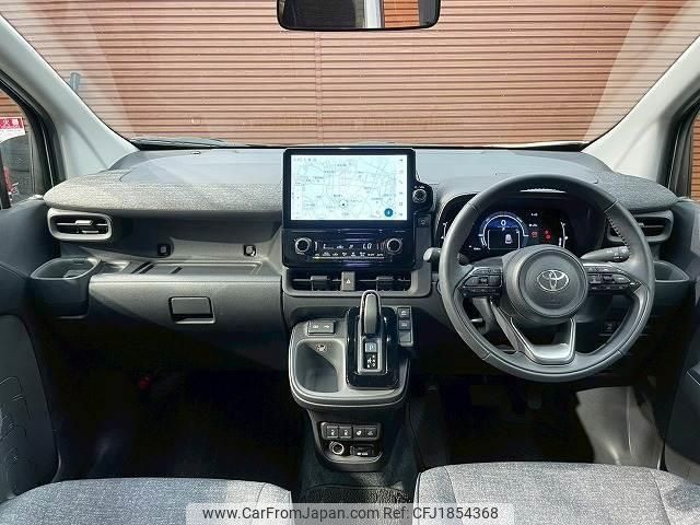 toyota sienta 2023 CFJ1854368 image 2