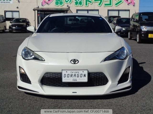 toyota 86 2014 quick_quick_DBA-ZN6_ZN6-048644 image 2