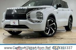 mitsubishi outlander-phev 2022 CFJ1351337