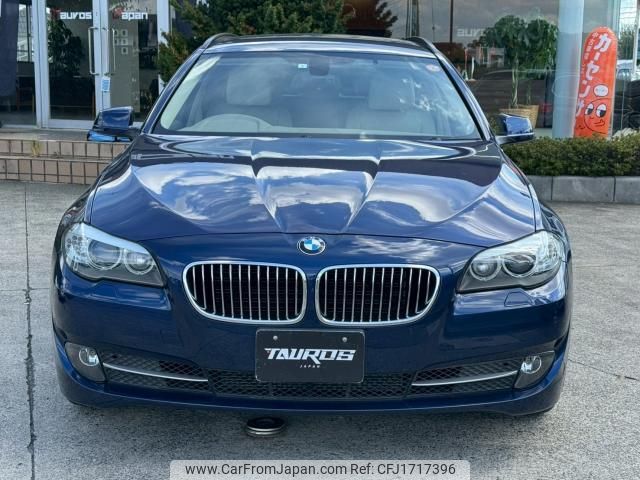 bmw 5-series 2013 CFJ1717396 image 2