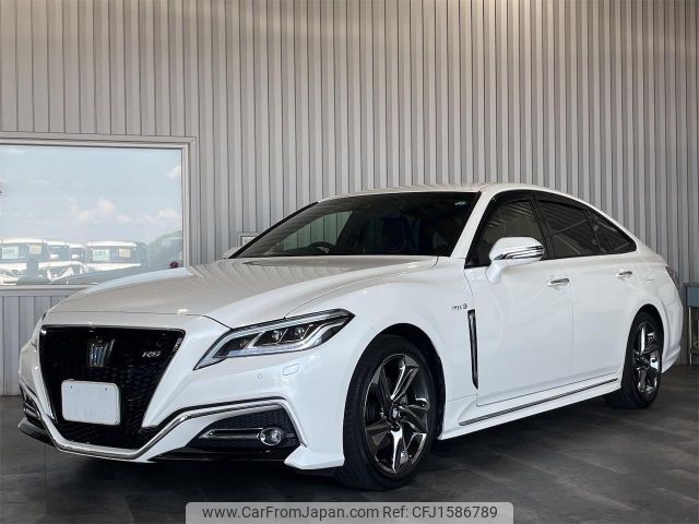 toyota crown 2018 CFJ1586789 image 1
