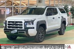 mitsubishi triton 2024 CFJ1807109
