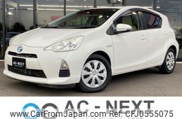 toyota aqua 2012 -TOYOTA--AQUA DAA-NHP10--NHP10-2047250---TOYOTA--AQUA DAA-NHP10--NHP10-2047250-