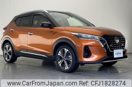 nissan kix 2021 CFJ1828274