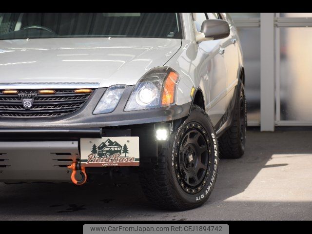 toyota mark-ii-blit 2002 CFJ1894742 image 2