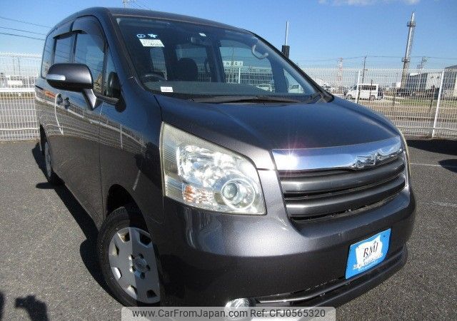 toyota noah 2009 REALMOTOR_Y2024120197F-12 image 2