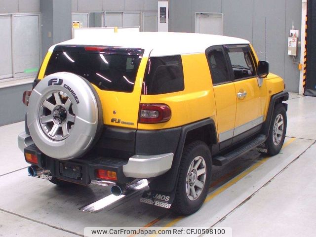 toyota fj-cruiser 2017 -TOYOTA--FJ Curiser GSJ15W-0136141---TOYOTA--FJ Curiser GSJ15W-0136141- image 2