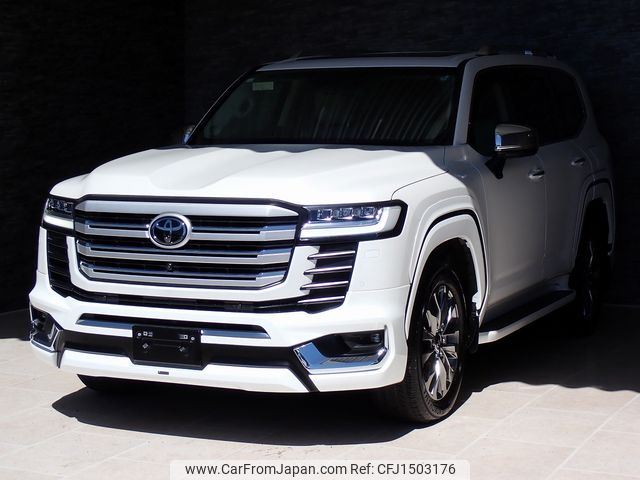 toyota land-cruiser 2024 25411710 image 1