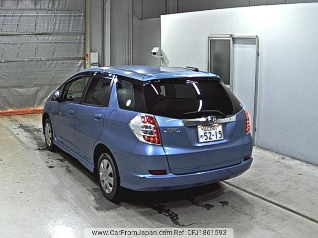 honda fit-shuttle 2013 CFJ1861593 image 2
