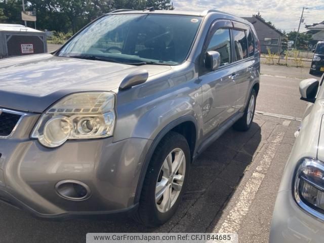 nissan x-trail 2011 CFJ1844685 image 2