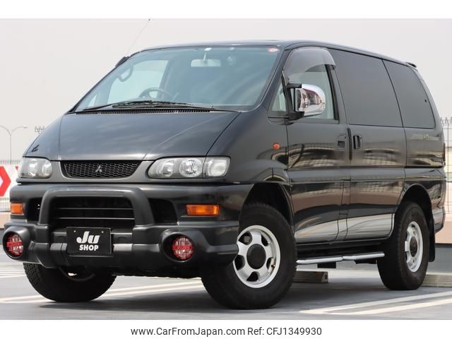mitsubishi delica-spacegear 2004 quick_quick_PD6W_PD6W-0901796 image 1