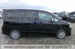 toyota voxy 2008 NIKYO_YB82478