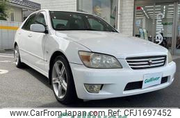 toyota altezza 2000 CFJ1697452