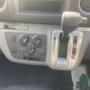 nissan caravan-van 2018 CFJ1834557 image 13
