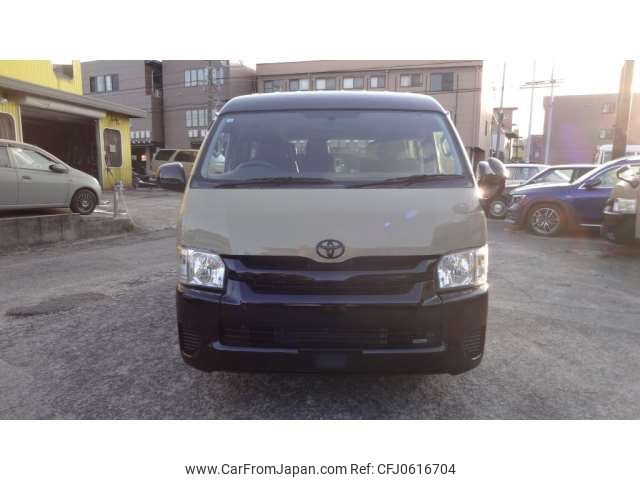 toyota hiace-wagon 2017 -TOYOTA 【岡崎 300ﾎ2331】--Hiace Wagon CBA-TRH214W--TRH214-0048840---TOYOTA 【岡崎 300ﾎ2331】--Hiace Wagon CBA-TRH214W--TRH214-0048840- image 2