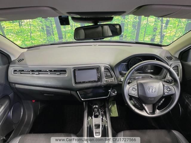 honda vezel 2018 CFJ1727566 image 2