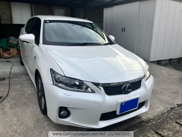 lexus ct 2011 CFJ1843295 image 2