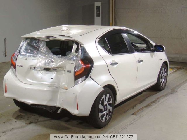 toyota aqua 2019 CFJ1621577 image 2