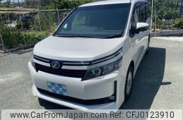 toyota voxy 2015 -TOYOTA--Voxy ZWR80G--0137331---TOYOTA--Voxy ZWR80G--0137331-