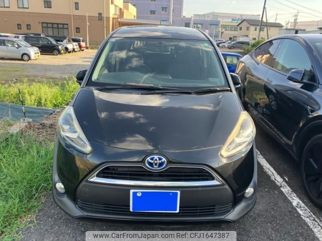 toyota sienta 2015 CFJ1647387 image 1