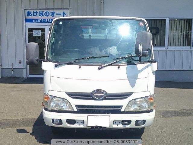 hino dutro 2014 GOO_NET_EXCHANGE_0903894A30240807W001 image 2