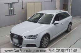 audi a4 2017 -AUDI 【岐阜 303な2103】--Audi A4 8WCYRF-WAUZZZF43HA148187---AUDI 【岐阜 303な2103】--Audi A4 8WCYRF-WAUZZZF43HA148187-