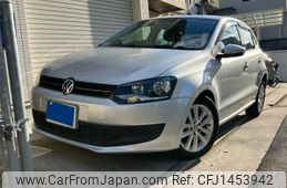 volkswagen polo 2010 -VOLKSWAGEN--VW Polo DBA-6RCBZ--WVWZZZ6RZAU065774---VOLKSWAGEN--VW Polo DBA-6RCBZ--WVWZZZ6RZAU065774-