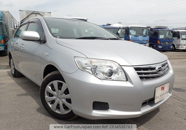 Toyota corolla axio 2010