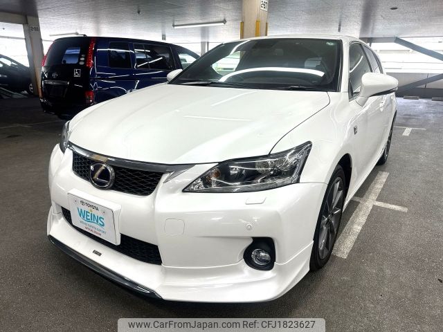 lexus ct 2011 CFJ1823627 image 1