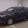 toyota c-hr 2017 quick_quick_DAA-ZYX10_ZYX10-2070808 image 4