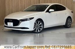 mazda mazda3 2019 CFJ7295685
