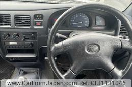 toyota hilux-pick-up 2004 NIKYO_KB59152