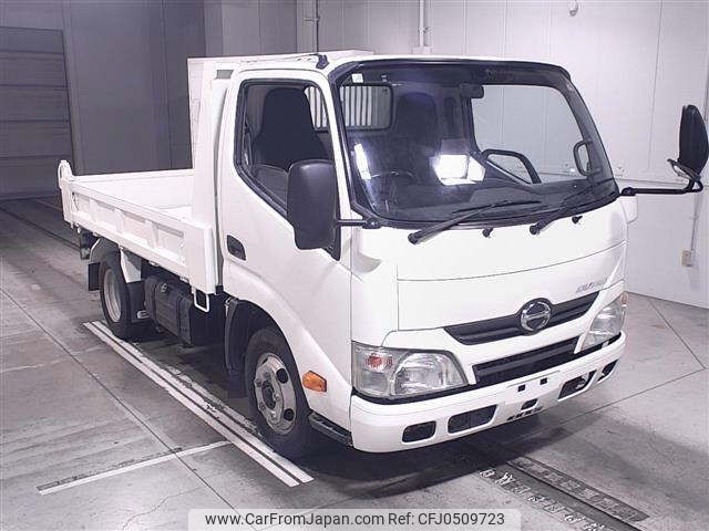 hino dutro 2013 -HINO--Hino Dutoro XZC610T-0002866---HINO--Hino Dutoro XZC610T-0002866- image 1