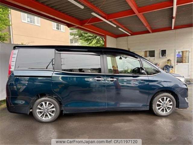 toyota esquire 2019 -TOYOTA 【千葉 531】--Esquire DBA-ZRR80G--ZRR80-0552498---TOYOTA 【千葉 531】--Esquire DBA-ZRR80G--ZRR80-0552498- image 2