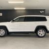 jeep grand-cherokee 2023 quick_quick_WL36L_1C4RJKKG1P8818147 image 8