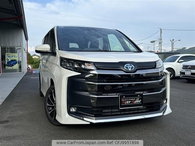 toyota noah 2024 -TOYOTA 【名変中 】--Noah ZWR90W--0185837---TOYOTA 【名変中 】--Noah ZWR90W--0185837- image 1